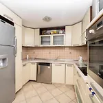 Penthouse Danijela With Jacuzzi Apartamento