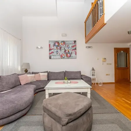 Penthouse Danijela