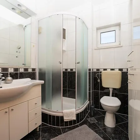 Apartment Penthouse Danijela