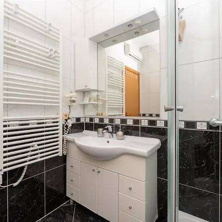 Penthouse Danijela *