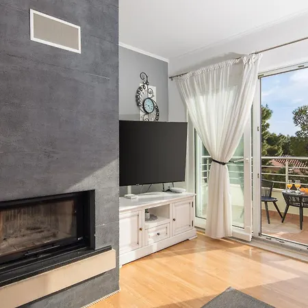 Penthouse Danijela With Jacuzzi Apartamento Makarska